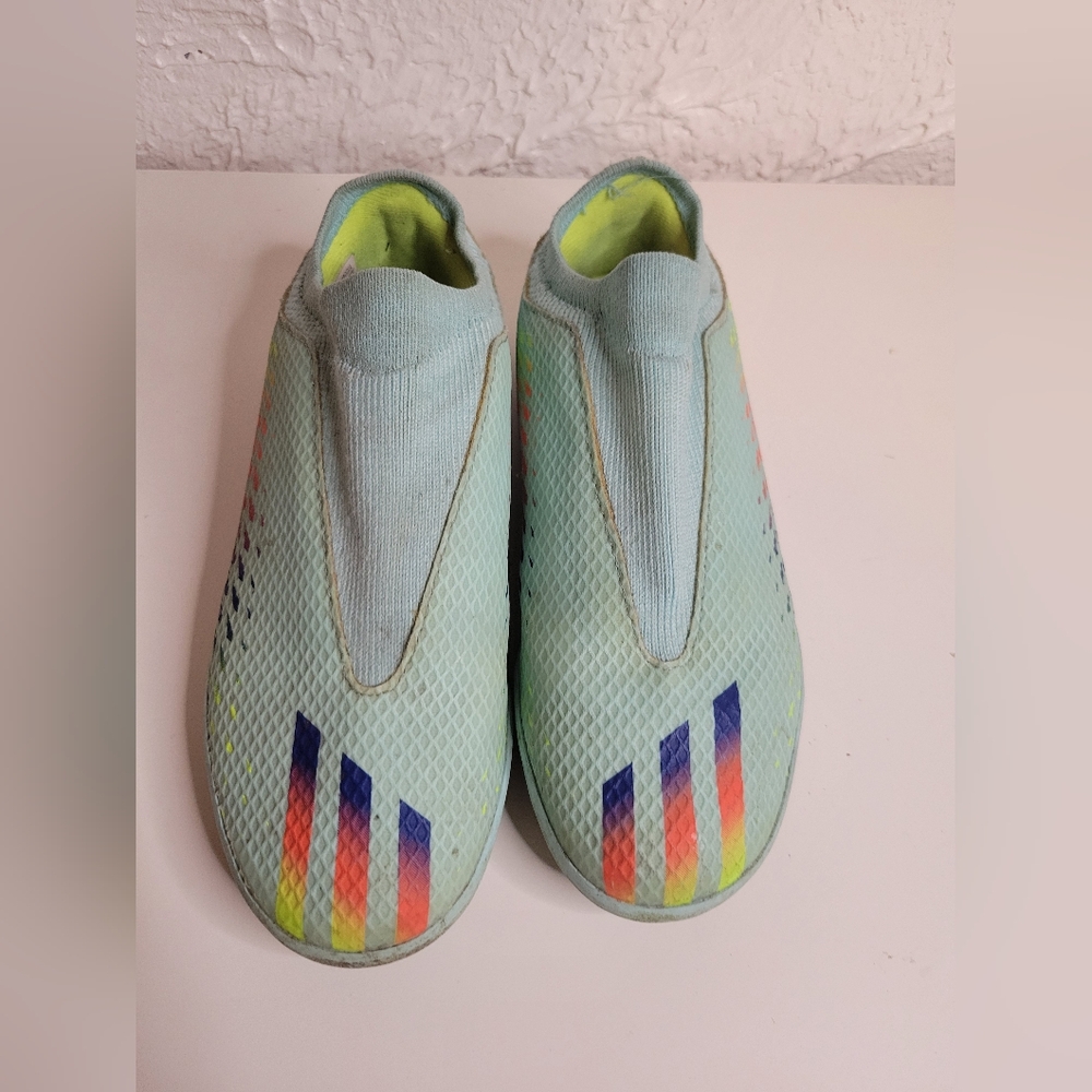 Adidas soccer shoes kid's